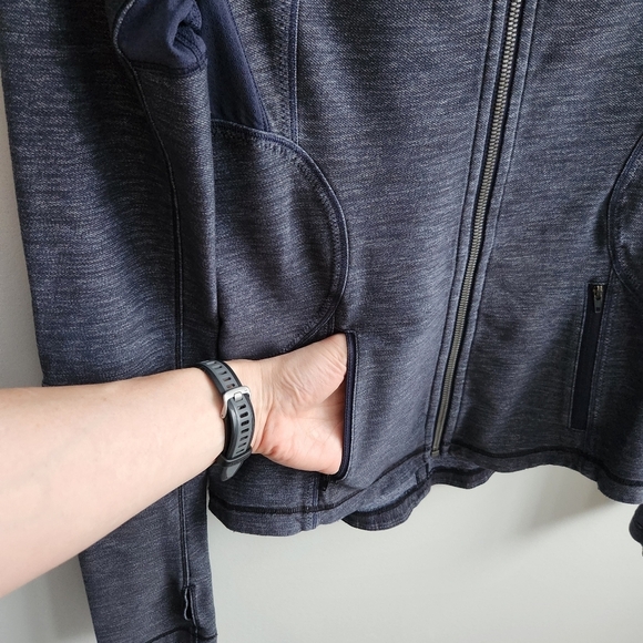 Lululemon Forme Jacket Zip-up Slub Denim Sz 6 - Picture 8 of 11